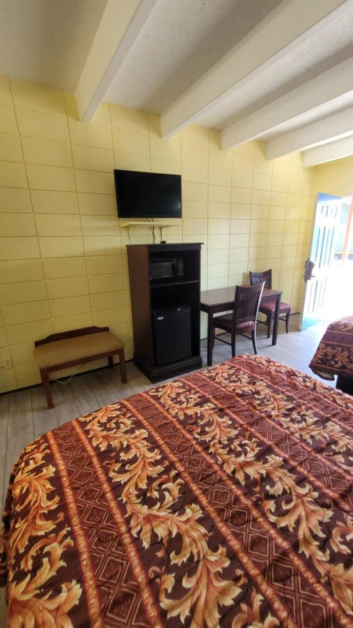 Relax Inn Lucedale 外观 照片